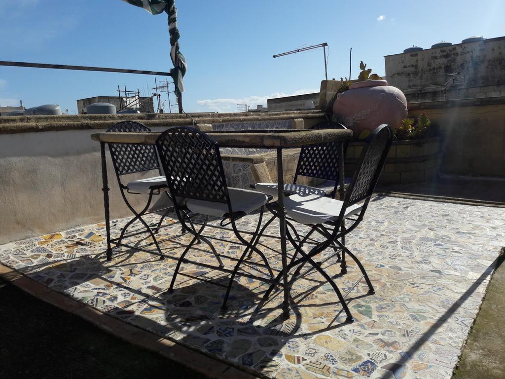 Appartamento Raggio Di Sole ตราปานี ภายนอก รูปภาพ