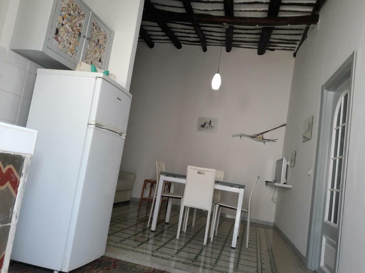 Appartamento Raggio Di Sole ตราปานี ภายนอก รูปภาพ